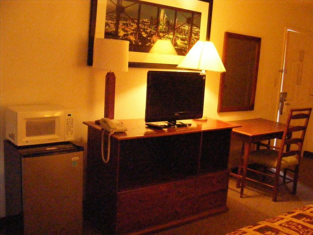 Americas Best Value Inn Lockhart Tx Eksteriør bilde